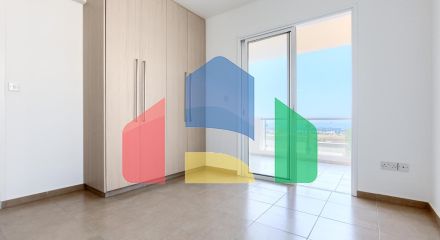 Продаж - Котедж 163 m² В Пафосе