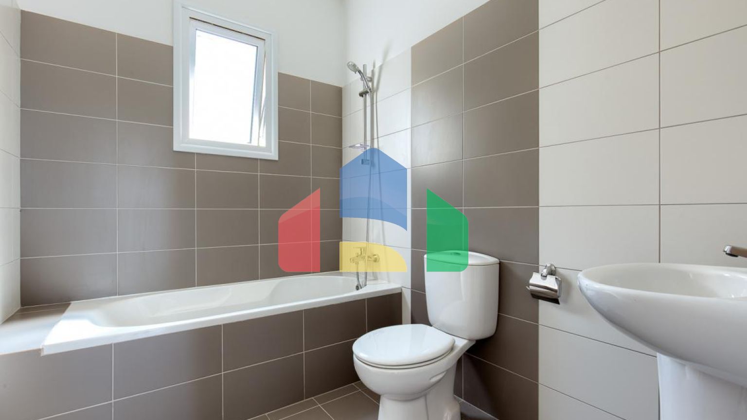 Продаж - Котедж 163 m² В Пафосе