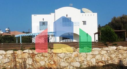 For Sale - Villa 178 m² in Paphos