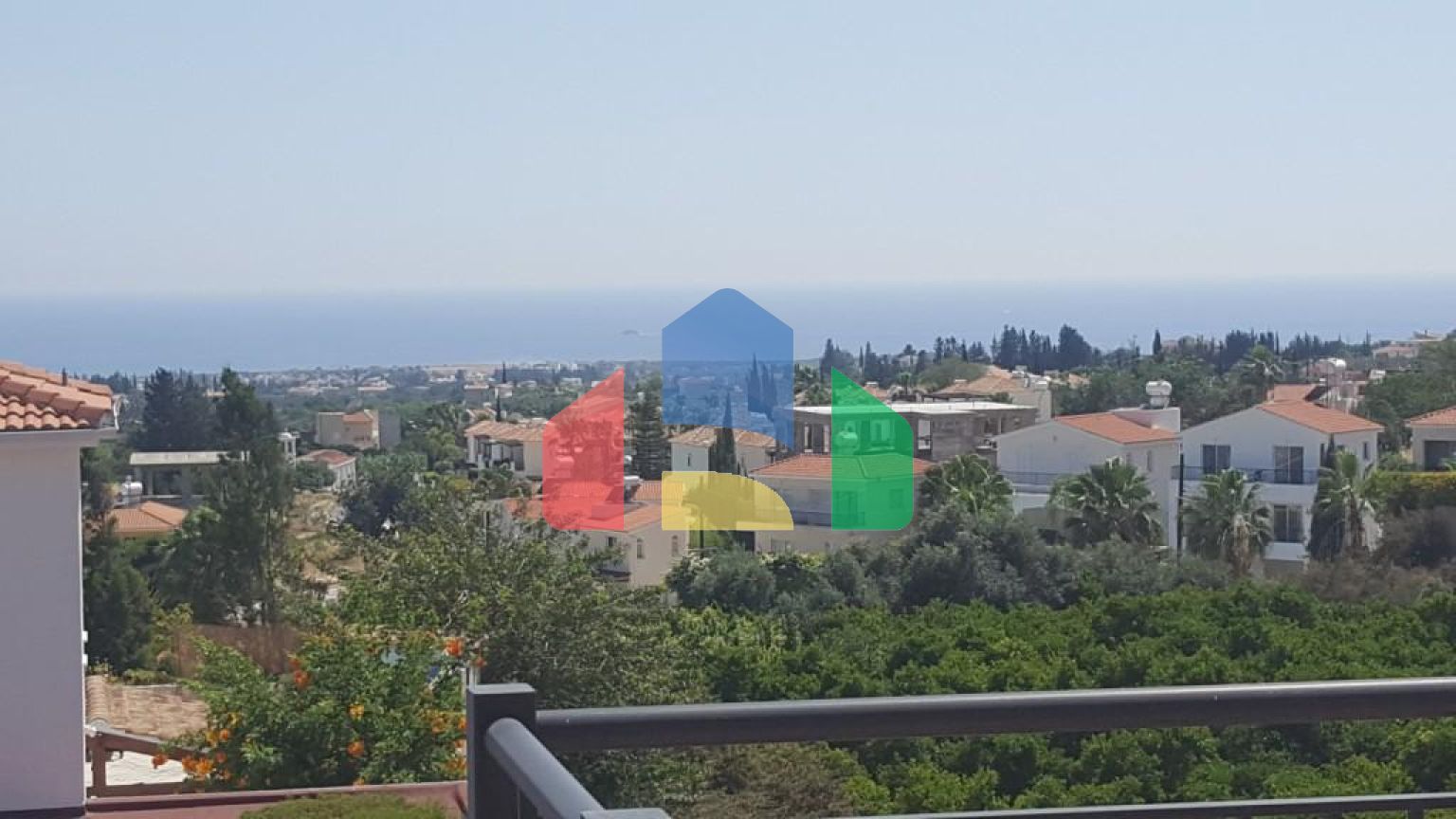 Продаж - Вілла 183 m² В Пафосе