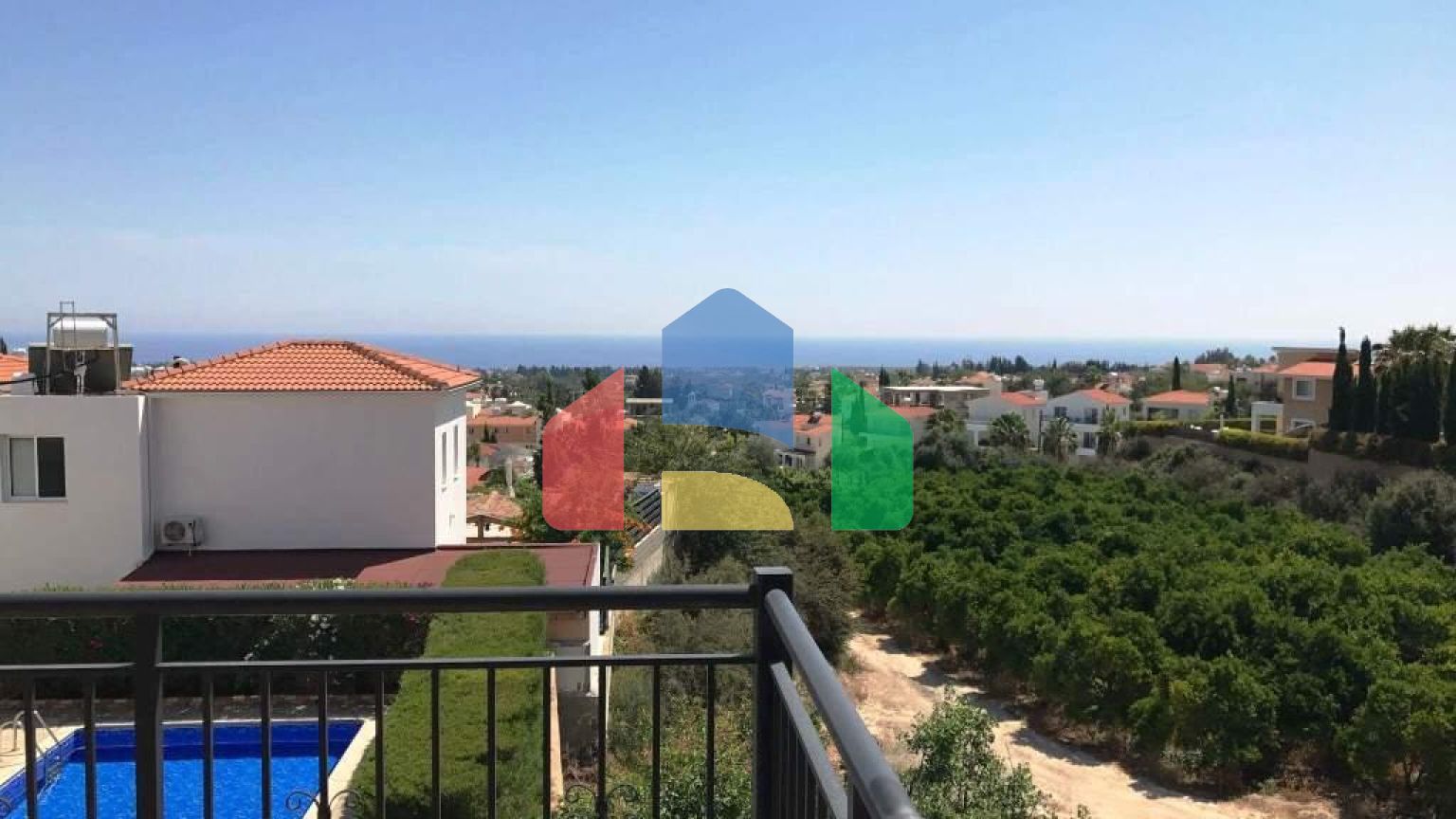 Продаж - Вілла 183 m² В Пафосе