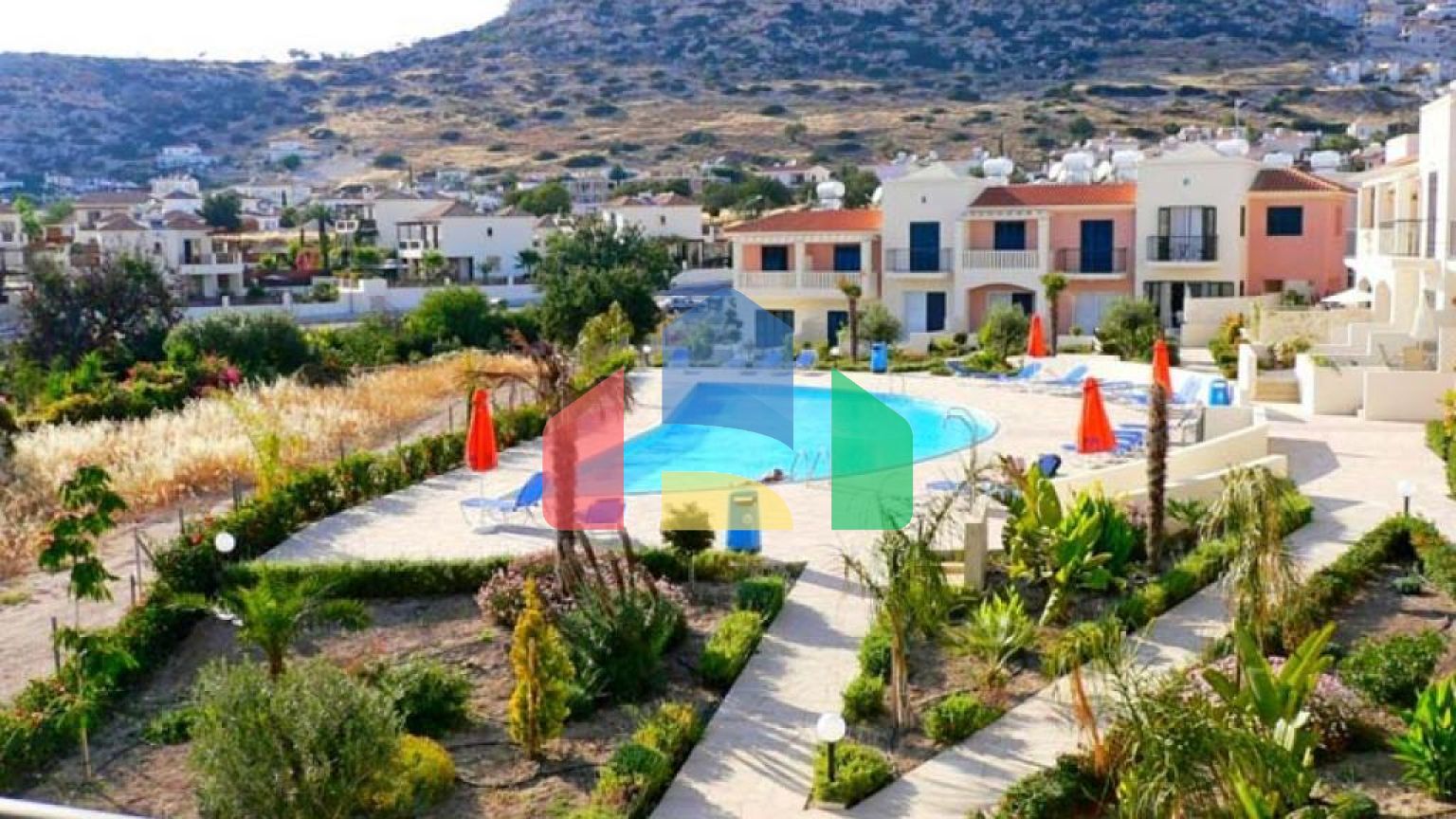 Продажа - Таунхаус 88 m² в Пафосе