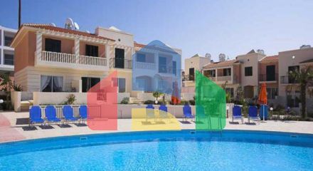 Продажа - Таунхаус 88 m² в Пафосе