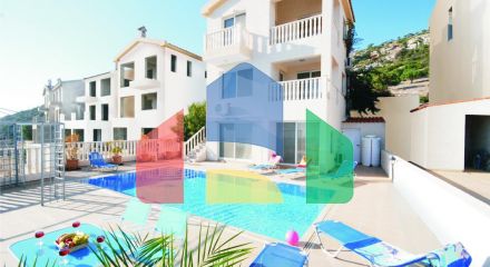 For Sale - Villa 245 m² in Paphos