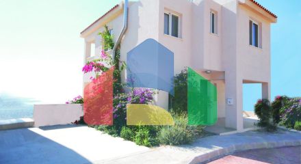 Продаж - Вілла 245 m² В Пафосе