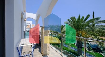 Продаж - Квартира 57 m² В Пафосе