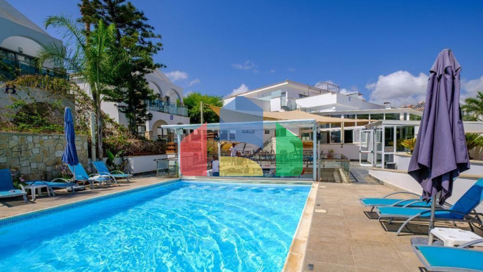 Продаж - Квартира 50 m² В Пафосе