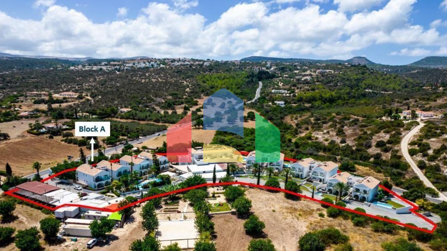 Продаж - Квартира 50 m² В Пафосе