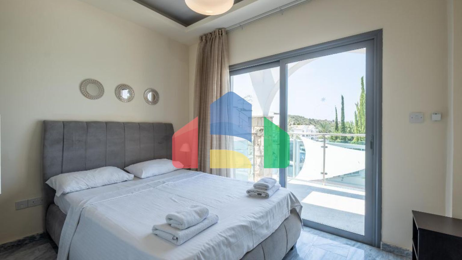 Продаж - Квартира 57 m² В Пафосе