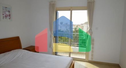Продаж - Таунхаус 94 m² В Пафосе