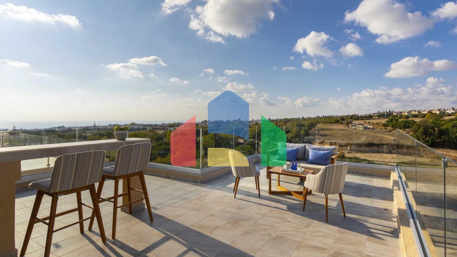 Продаж - Вілла 175 m² В Пафосе