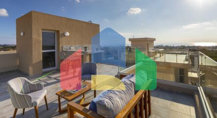 Продаж - Вілла 175 m² В Пафосе