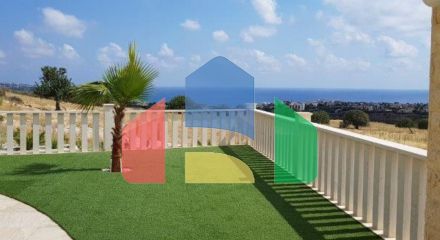 Продаж - Вілла 300 m² В Пафосе