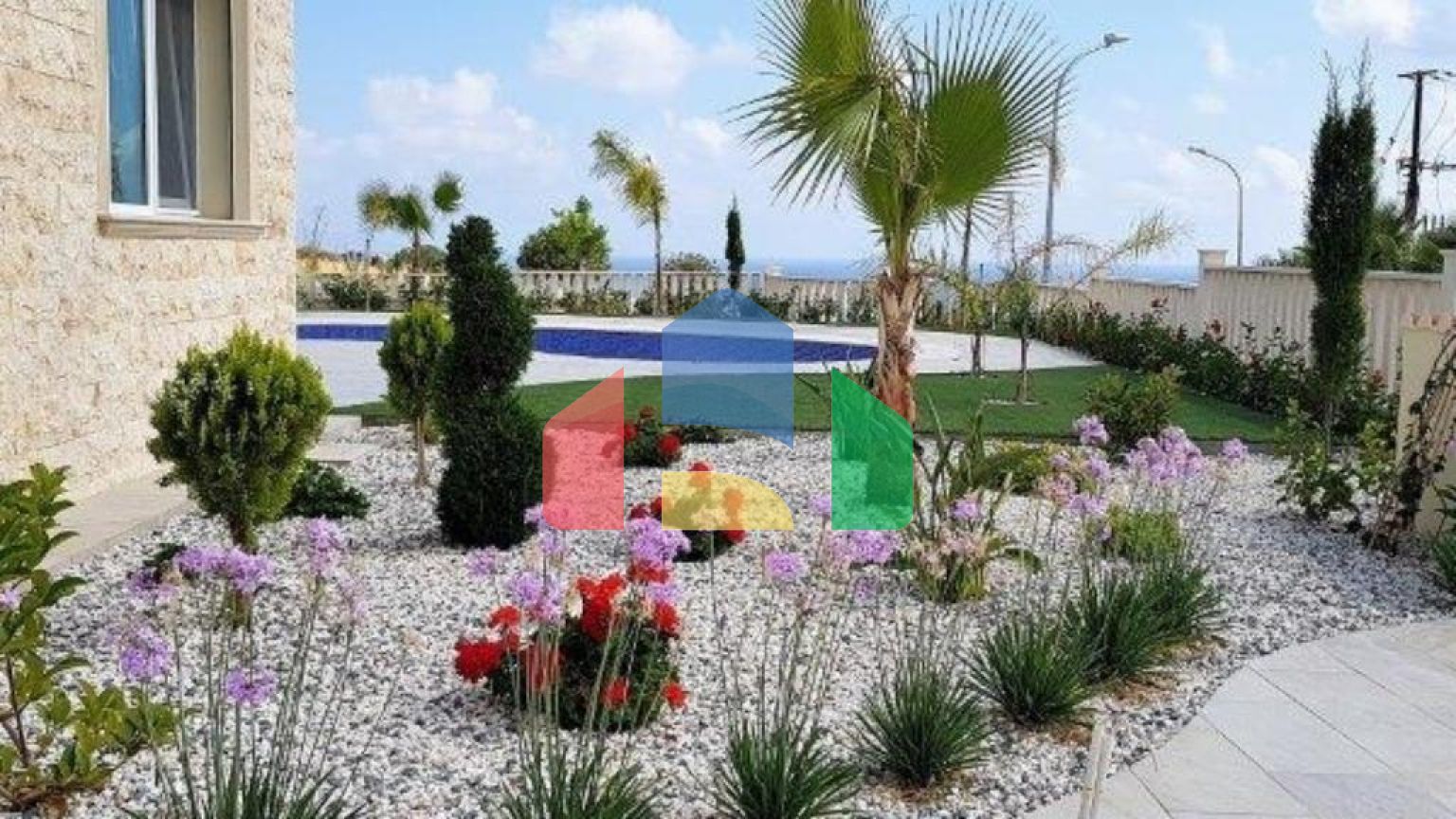 Продаж - Вілла 300 m² В Пафосе