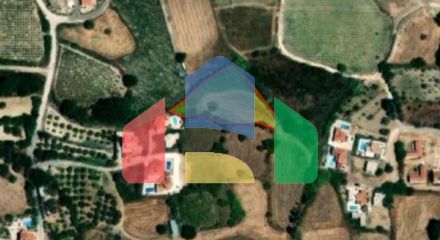 Продаж - Земельна ділянка 1500 m² В Пафосе