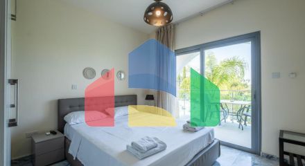 Продаж - Квартира 50 m² В Пафосе