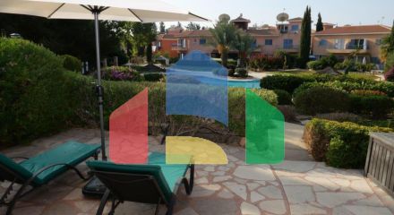 Продаж - Квартира 100 m² В Пафосе