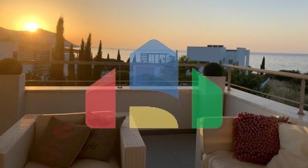 Продаж - Вілла 265 m² В Пафосе