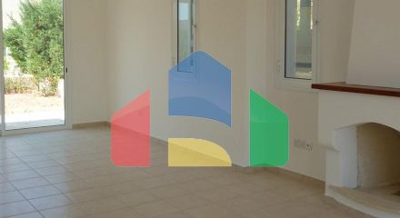 Продаж - Вілла 130 m² В Пафосе
