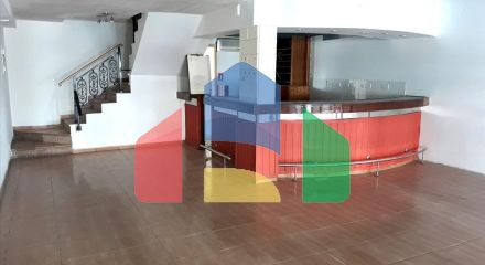 Продаж - Бізнес 93 m² В Пафосе