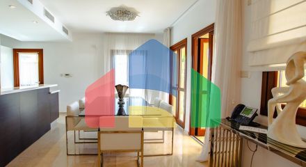 Продажа - Вилла 215 m² в Пафосе