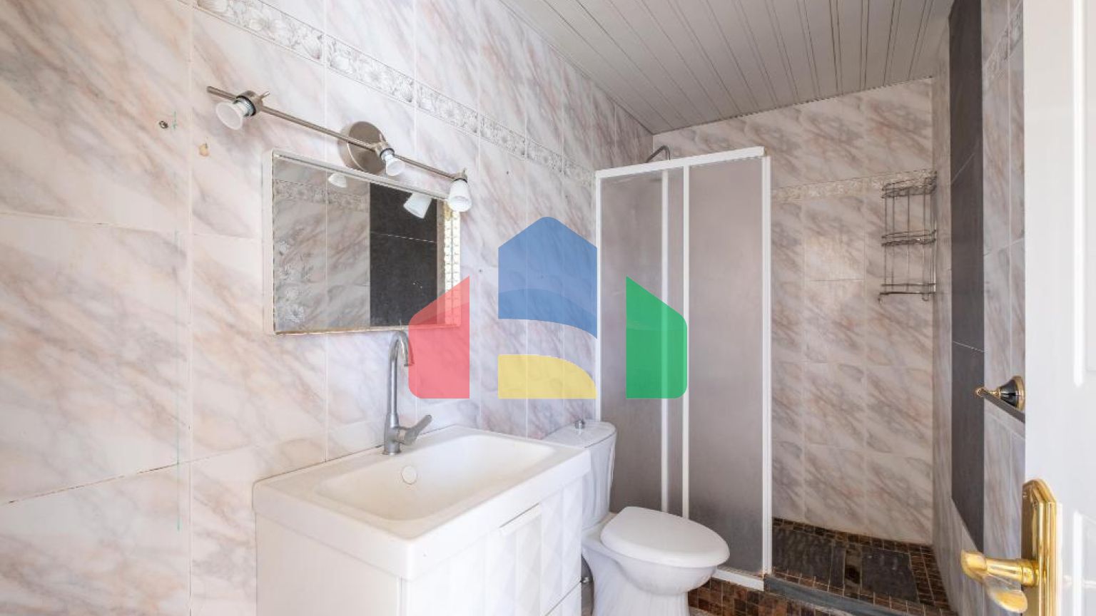 Продажа - Коттедж 690 m² в Пафосе