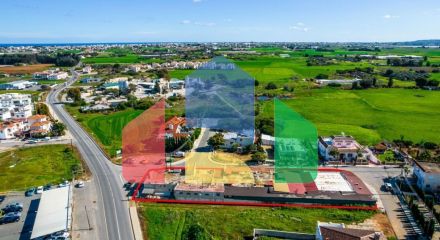 Продаж - Земельна ділянка 1748 m² в Ая-Напі