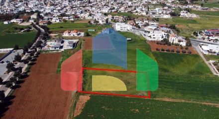 Продаж - Земельна ділянка 2558 m² в Ая-Напі