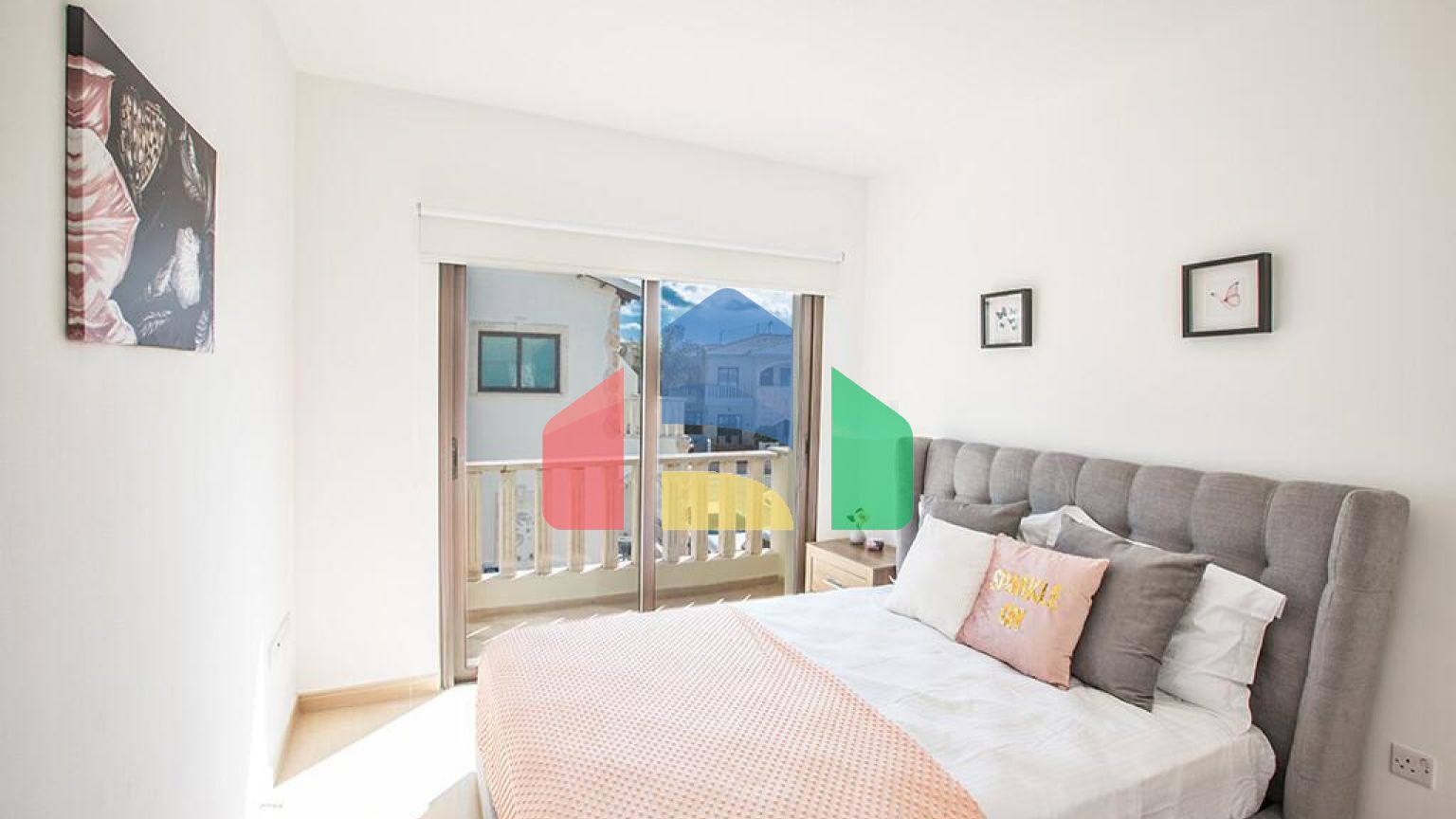 Продаж - Вілла 139 m² в Ая-Напі