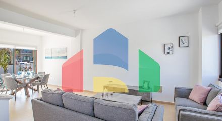 Продаж - Вілла 139 m² в Ая-Напі