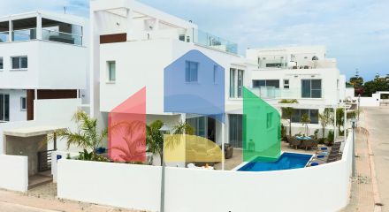 For Sale - Villa 190 m² in Agia Napa