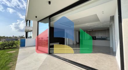 Продаж - Вілла 361 m² в Ая-Напі Продаж - Вілла 361 m² в Ая-Напі