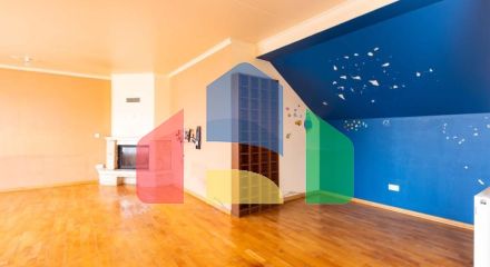 Продаж - Котедж 313 m² в Ая-Напі