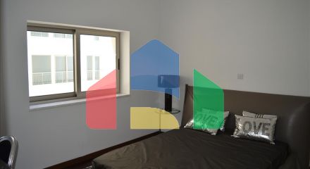 Продаж - Квартира 145 m² В Ларнаке