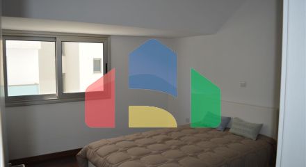 Продаж - Квартира 145 m² В Ларнаке