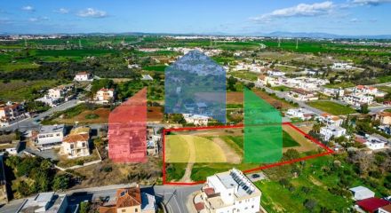 Продаж - Земельна ділянка 8302 m² В Ларнаке