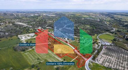Продаж - Земельна ділянка 29099 m² В Ларнаке