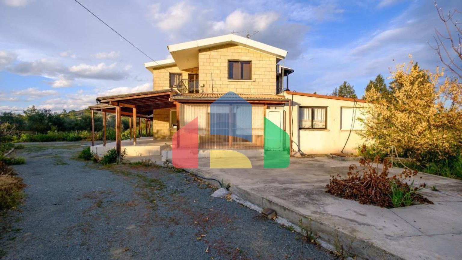 Продажа - Коттедж 127 m² в Ларнаке