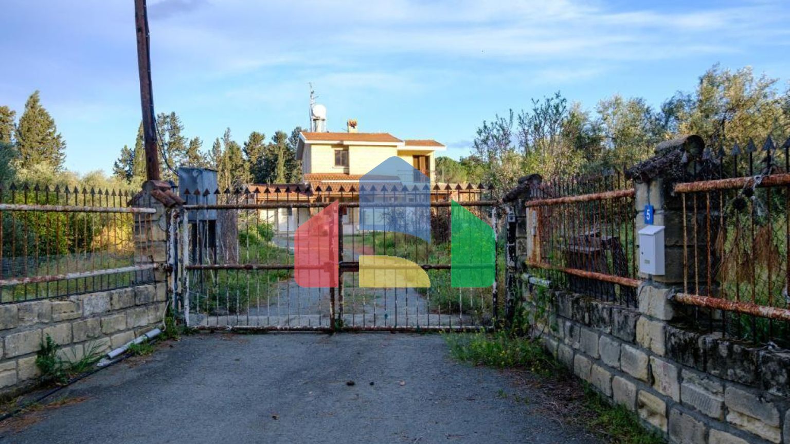 Продажа - Коттедж 127 m² в Ларнаке