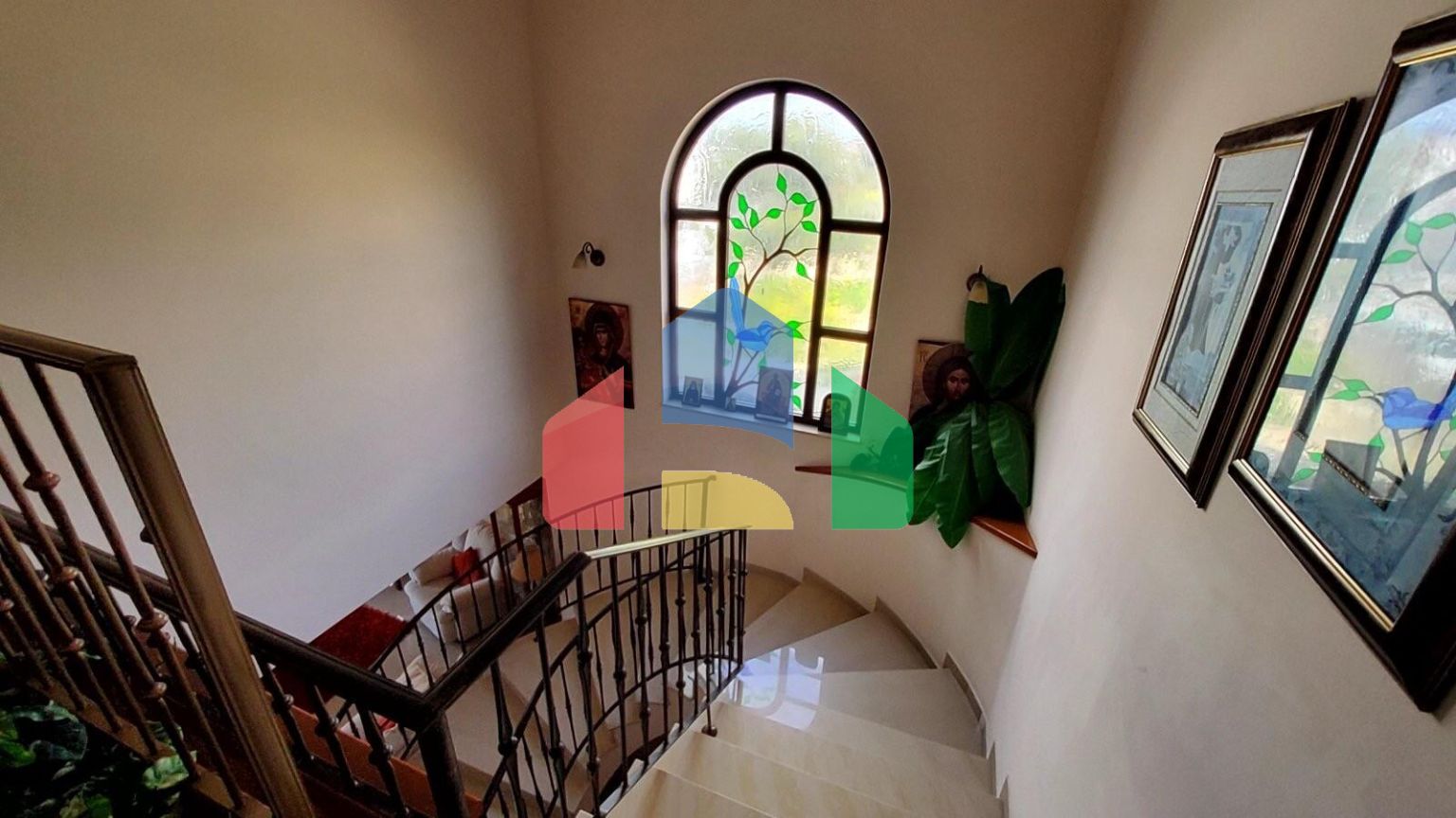 Продажа - Коттедж 290 m² в Ларнаке