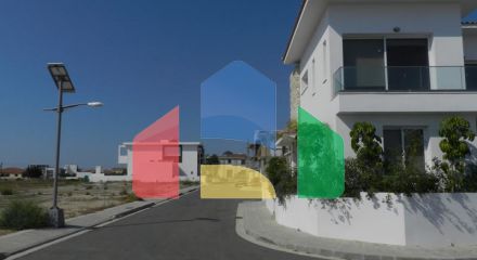 Продажа - Коттедж 172 m² в Ларнаке