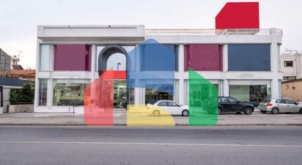 Продаж - Бізнес 802 m² В Ларнаке