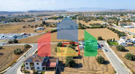 Продаж - Земельна ділянка 652 m² В Ларнаке