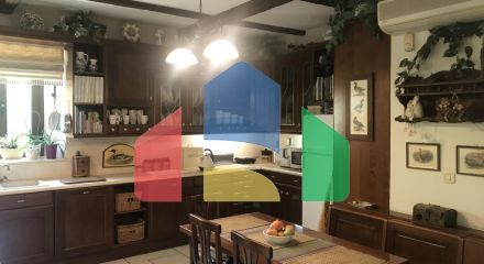 Продаж - Вілла 500 m² В Ларнаке Продаж - Вілла 500 m² В Ларнаке