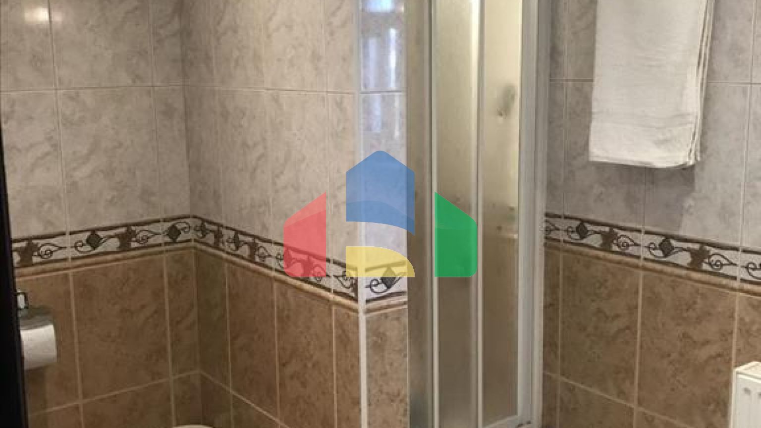 Продаж - Вілла 500 m² В Ларнаке