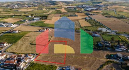 For Sale - Land 4683 m² in Larnaka
