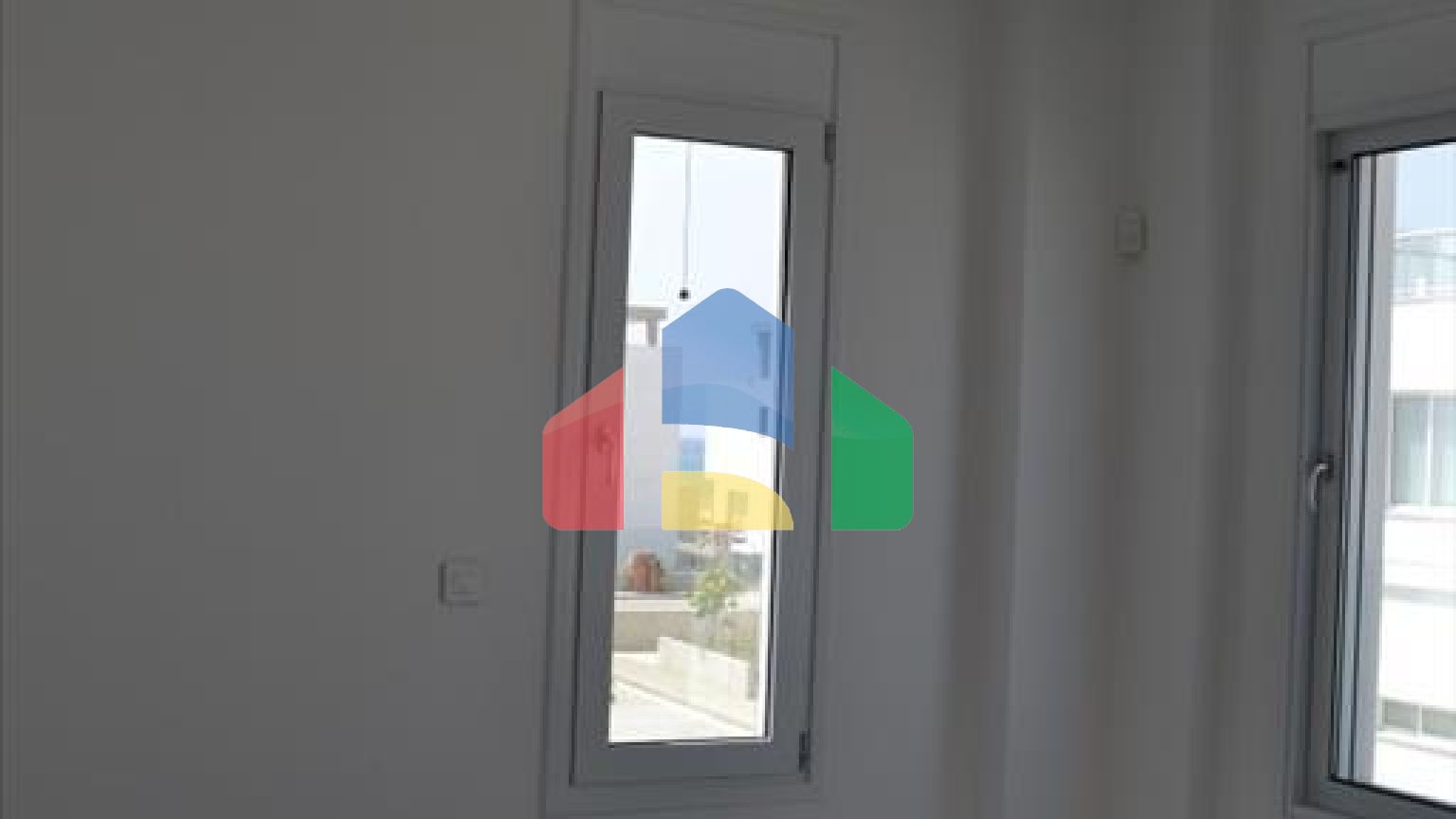 Продаж - Вілла 244 m² В Ларнаке