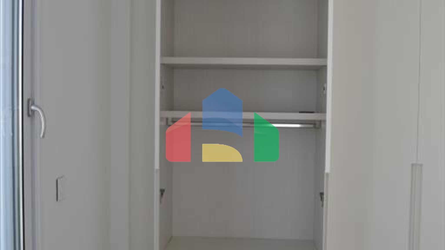 Продаж - Вілла 244 m² В Ларнаке