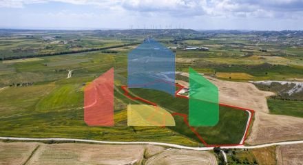 Продажа - Земельный участок 44482 m² в Ларнаке