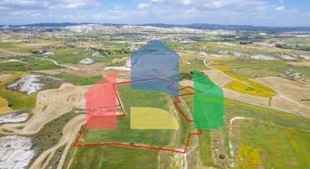 Продажа - Земельный участок 44482 m² в Ларнаке